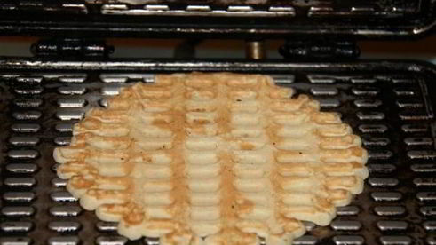 вафельные трубочки с заварным кремом