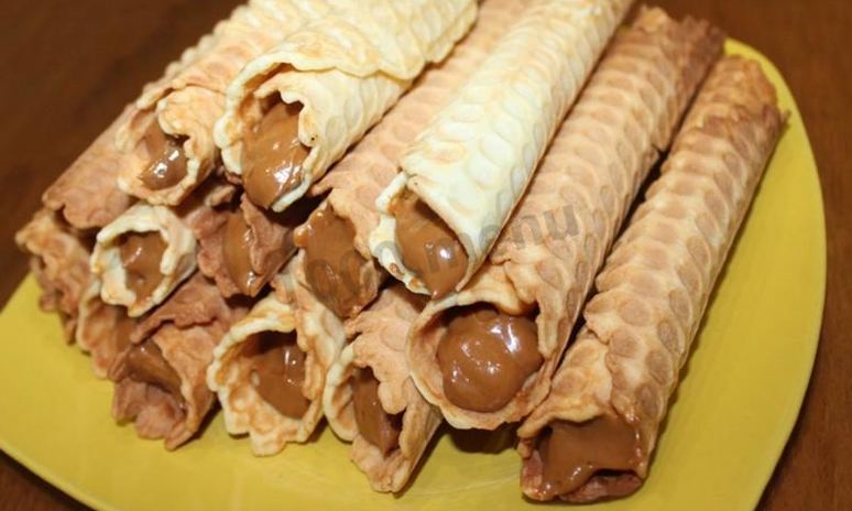 Рецепт вафельных трубочек со сгущенкой