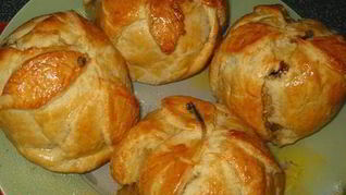 Яблоки в тесте, запеченные в духовке