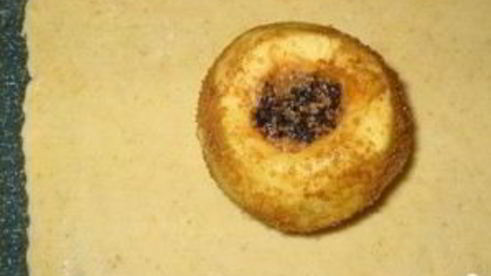 яблоки в тесте, запеченные в духовке