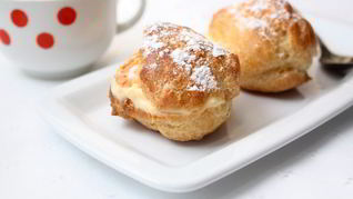 Круглые эклеры с заварным кремом