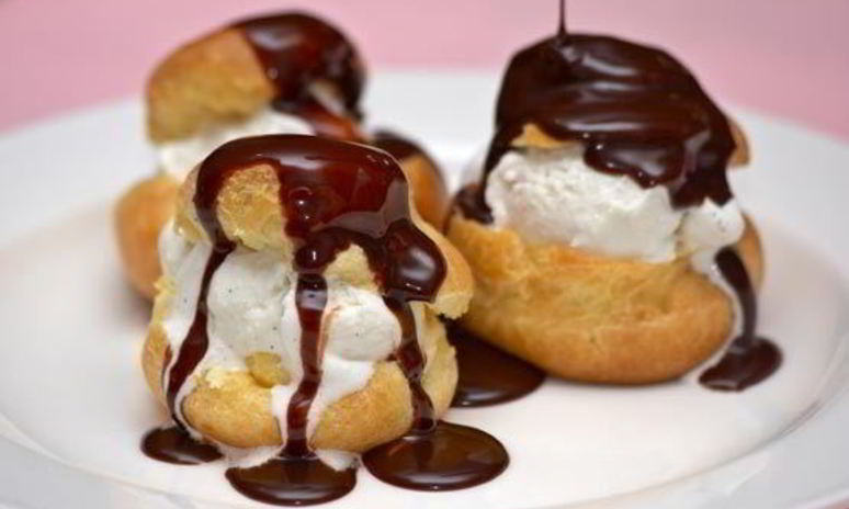 Рецепт профитролей с кремом шантильи