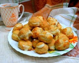 Профитроли с заварным кремом