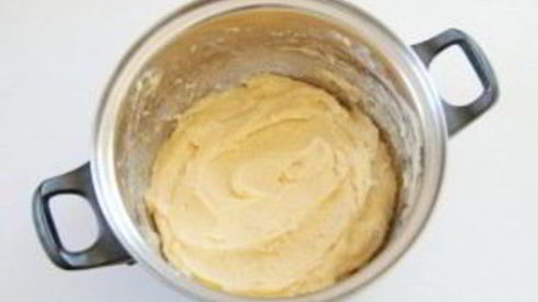 эклеры с белковым кремом