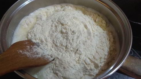 эклеры с масляным кремом