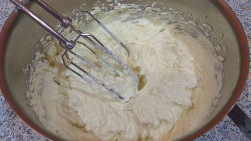 эклеры с масляным кремом