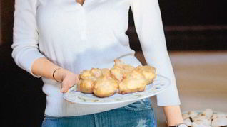 Эклеры с меренгами