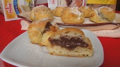 эклеры с шоколадным кремом