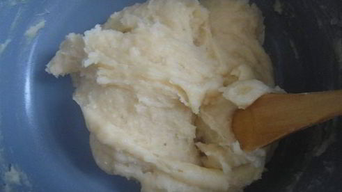 эклеры с шоколадным кремом