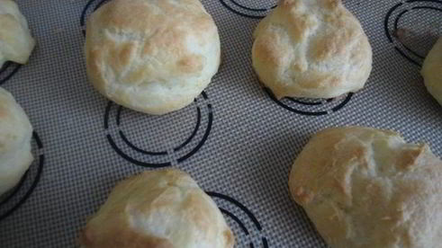 эклеры с шоколадным кремом