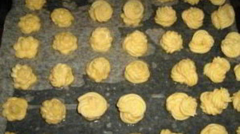 эклеры со сгущенкой