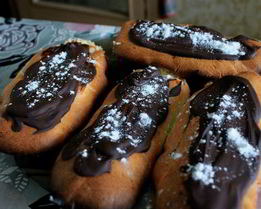 Эклеры со сливочным кремом