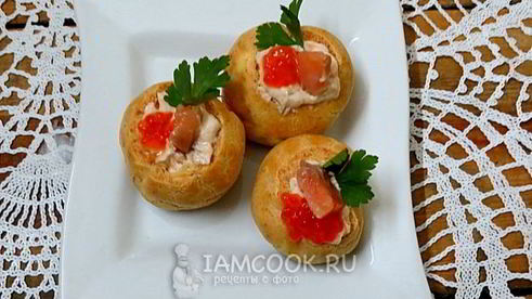 закусочные профитроли с лососем