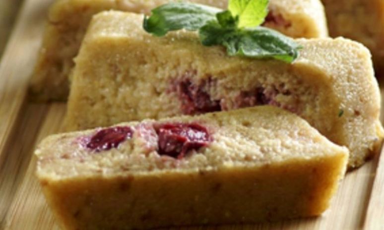 Рецепт хлебной запеканки с ягодами