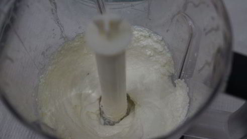 нежная творожная запеканка с фруктами