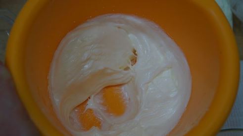 нежная творожная запеканка с фруктами