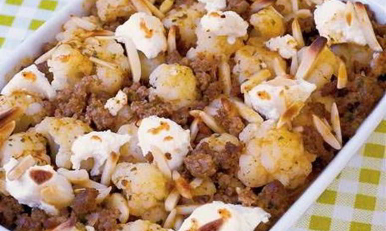 Рецепт пряной запеканки из фарша и цветной капусты