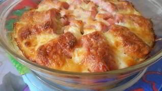 Рисовая запеканка с сосисками