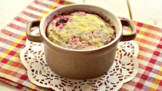 Рисовая запеканка с вишней