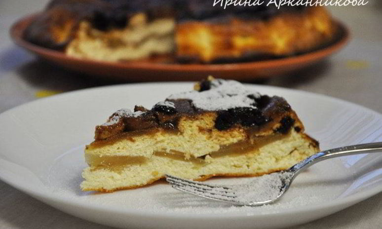 Рецепт творожной запеканки с яблочной прослойкой и черносливом