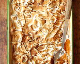 Запеканка из батата с бурбоном и ананасом