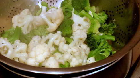 запеканка с семгой и брокколи