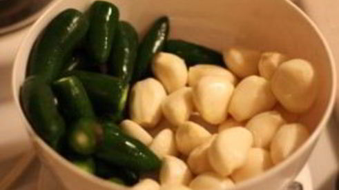 аджика домашняя с яблоками