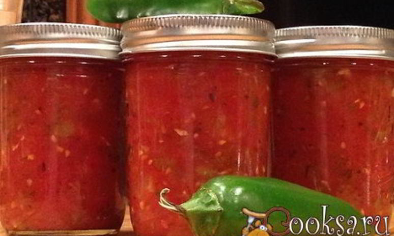 Рецепт аджики из перца и помидор на зиму