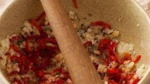 аджика острая