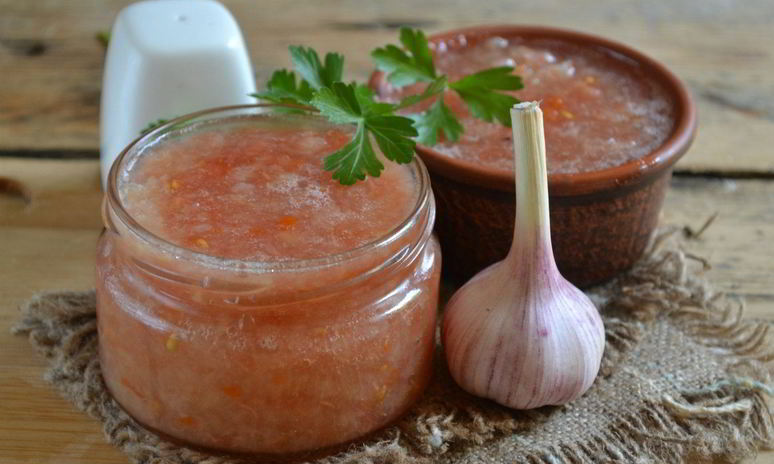 Рецепт аджики пальчики оближешь