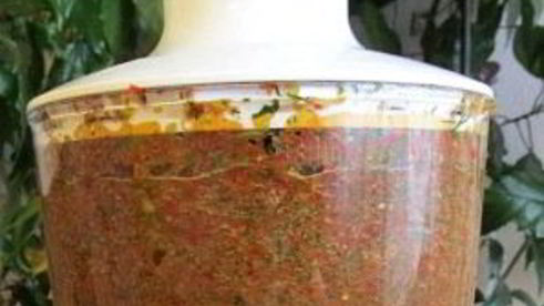 аджика с томатной пастой