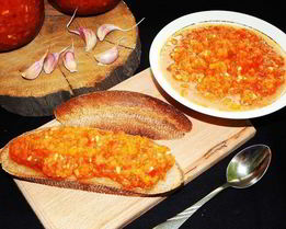 Аджика с яблоками