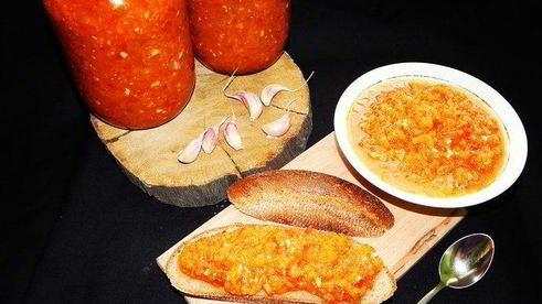 аджика с яблоками