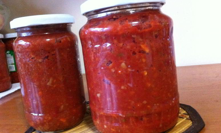 Рецепт аджики сырой