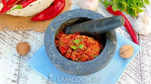 грузинская аджика