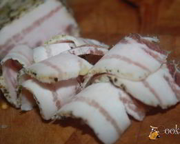 Вкуснейшее домашнее сало с чесноком и сухой кавказской аджикой