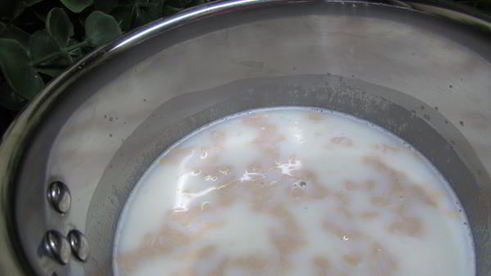 булочки с абрикосовым джемом