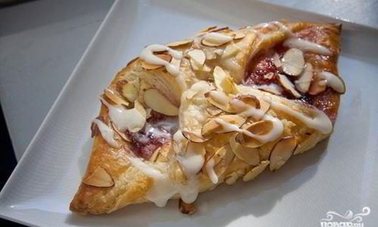 Рецепт датских булочек с марципаном и джемом