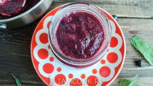кабачковый джем с черной смородиной