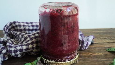кабачковый джем с черной смородиной