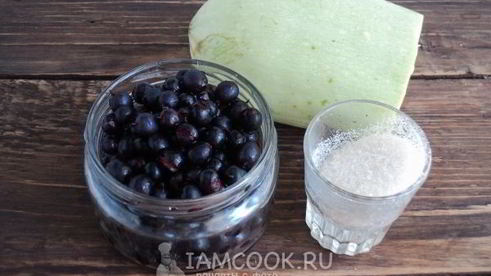 кабачковый джем с черной смородиной