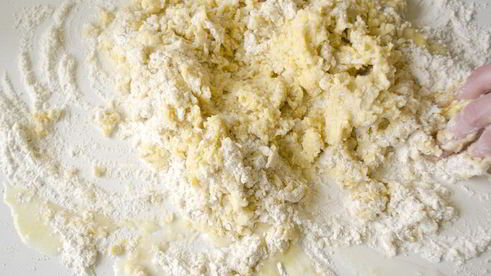 кростата с абрикосовым джемом