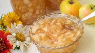 Яблочный джем с карамелью