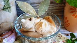 Грузди на зиму в банках