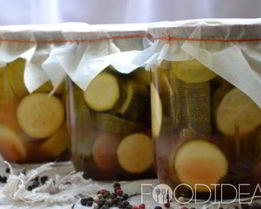 Кабачки с кетчупом Чили на зиму