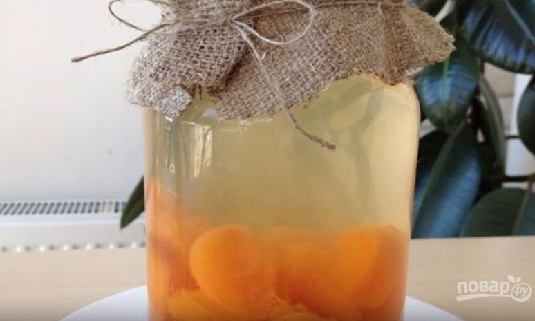 Рецепт абрикосового компота
