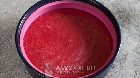 клубничное компоте для торта