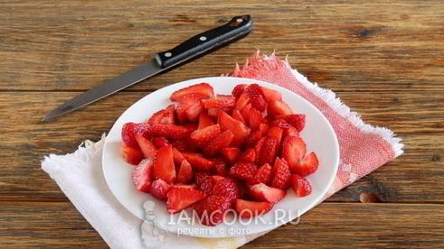 клубничный компот с лимонной кислотой на зиму