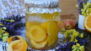 Компот из абрикосов и апельсинов на зиму