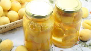 Компот из абрикосов